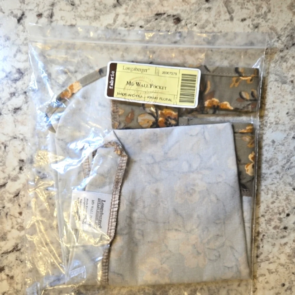 New Longaberger Medium Wall Pocket Khaki Floral Liner